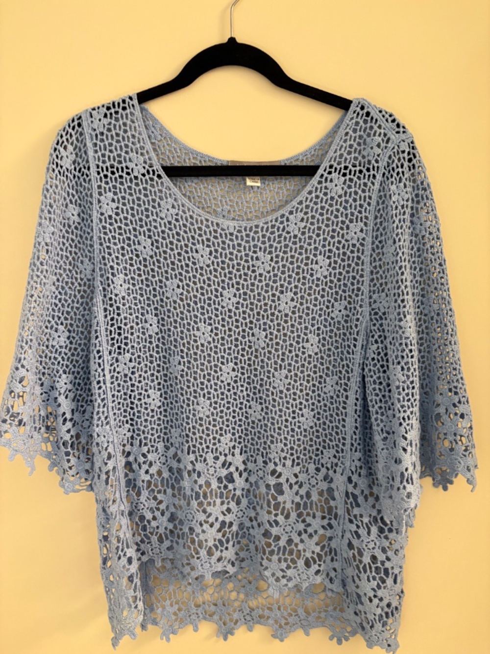 Crochet Top - Picture 2 of 3